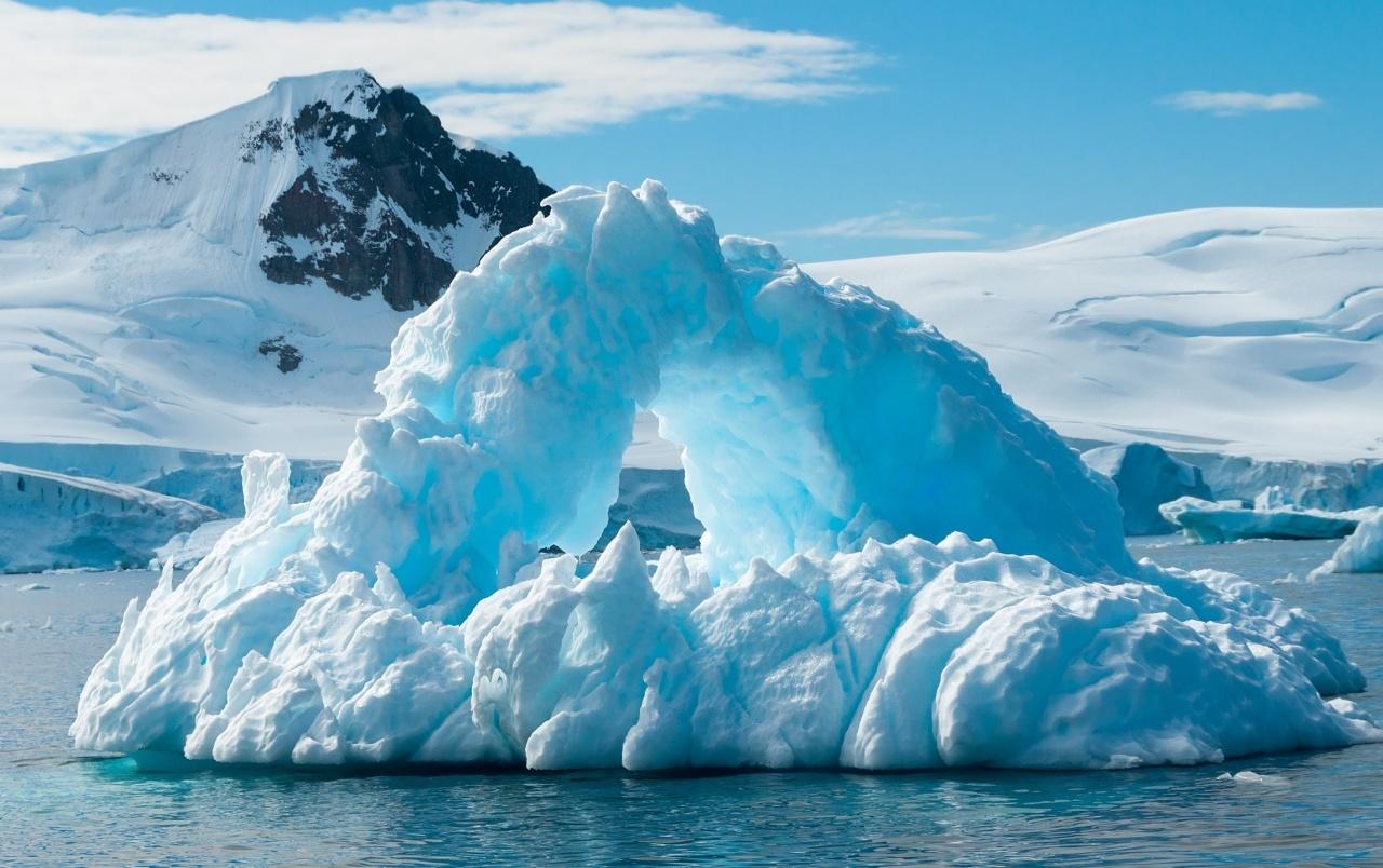 1280x804 Blue Iceberg wallpaper. Blue Iceberg