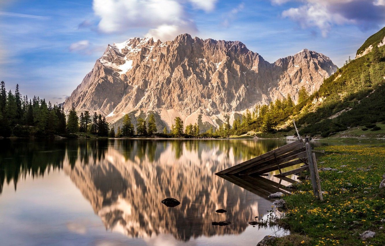 1332x850 Zugspitze Wallpaper