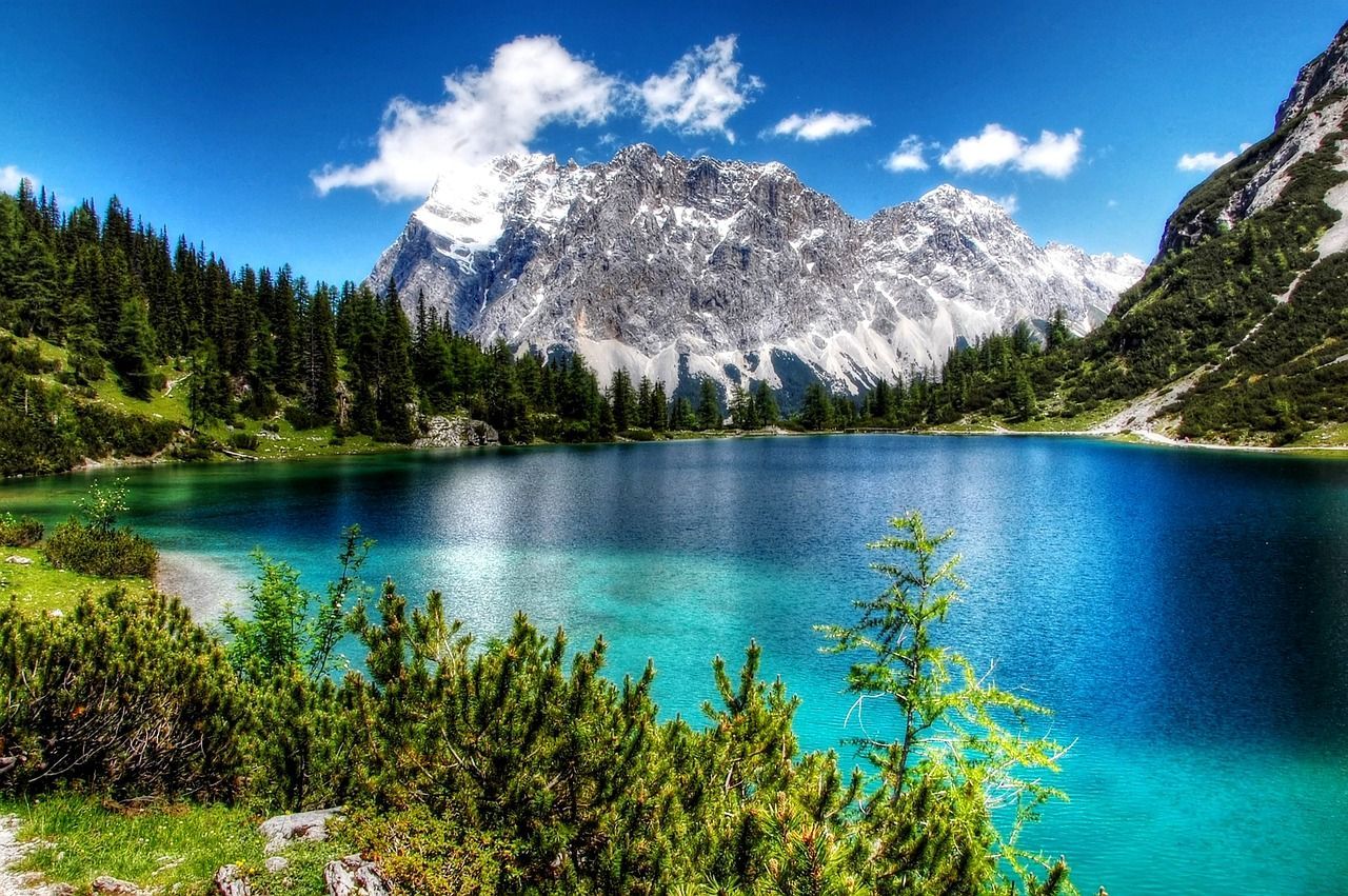 1280x851 Seebensee Zugspitze Alps