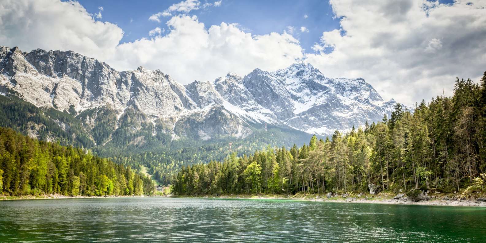 1585x792 From Munich: Zugspitze Mountain Van Tour