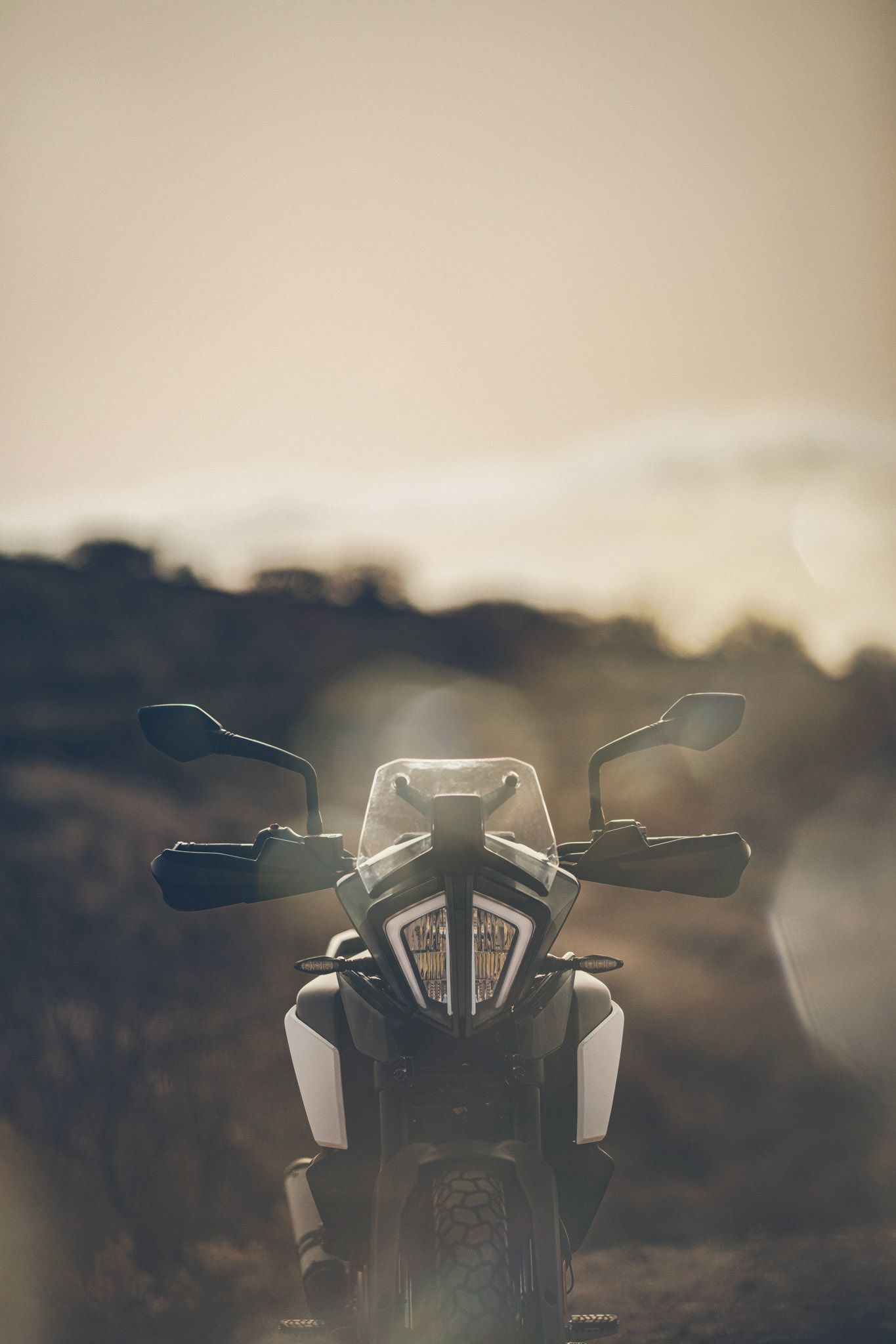 1365x2048 sebas romero 390 ADVENTURE / Photo
