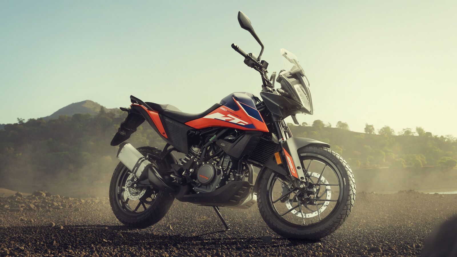1600x900 KTM 390 Adventure X: What features do you miss out on?
