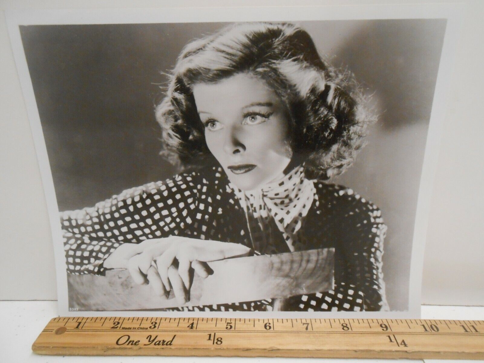 1600x1200 Katharine Hepburn 8 x 10 Celebrity Photo