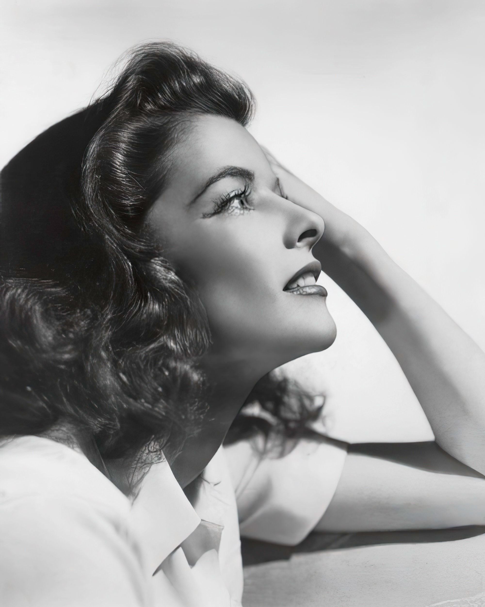 2000x2500 Katharine Hepburn Studio Portrait C. 1940