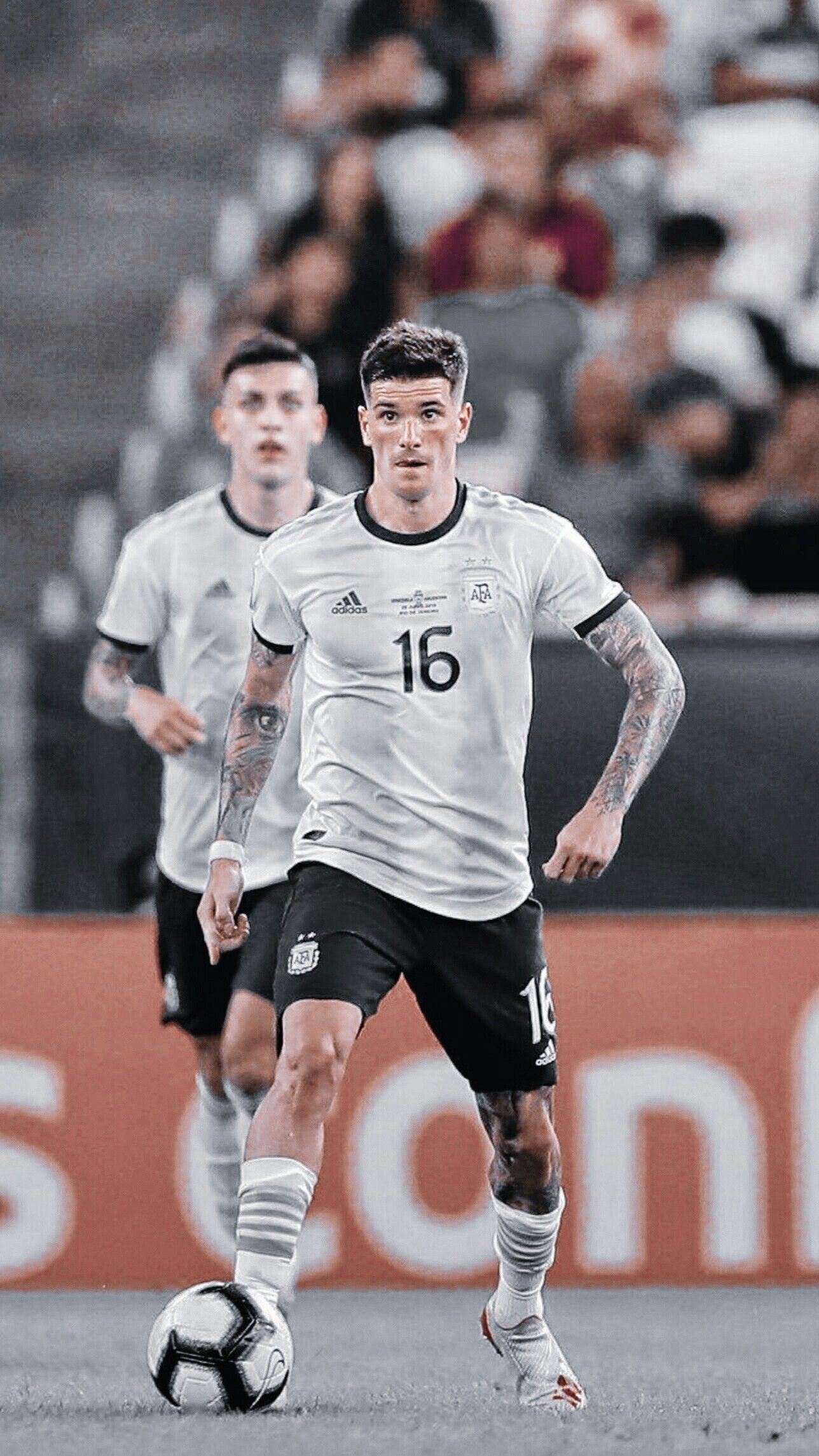 1288x2289 Rodrigo De Paul. Futbol wallpaper, Estadio de futbol, Fútbol