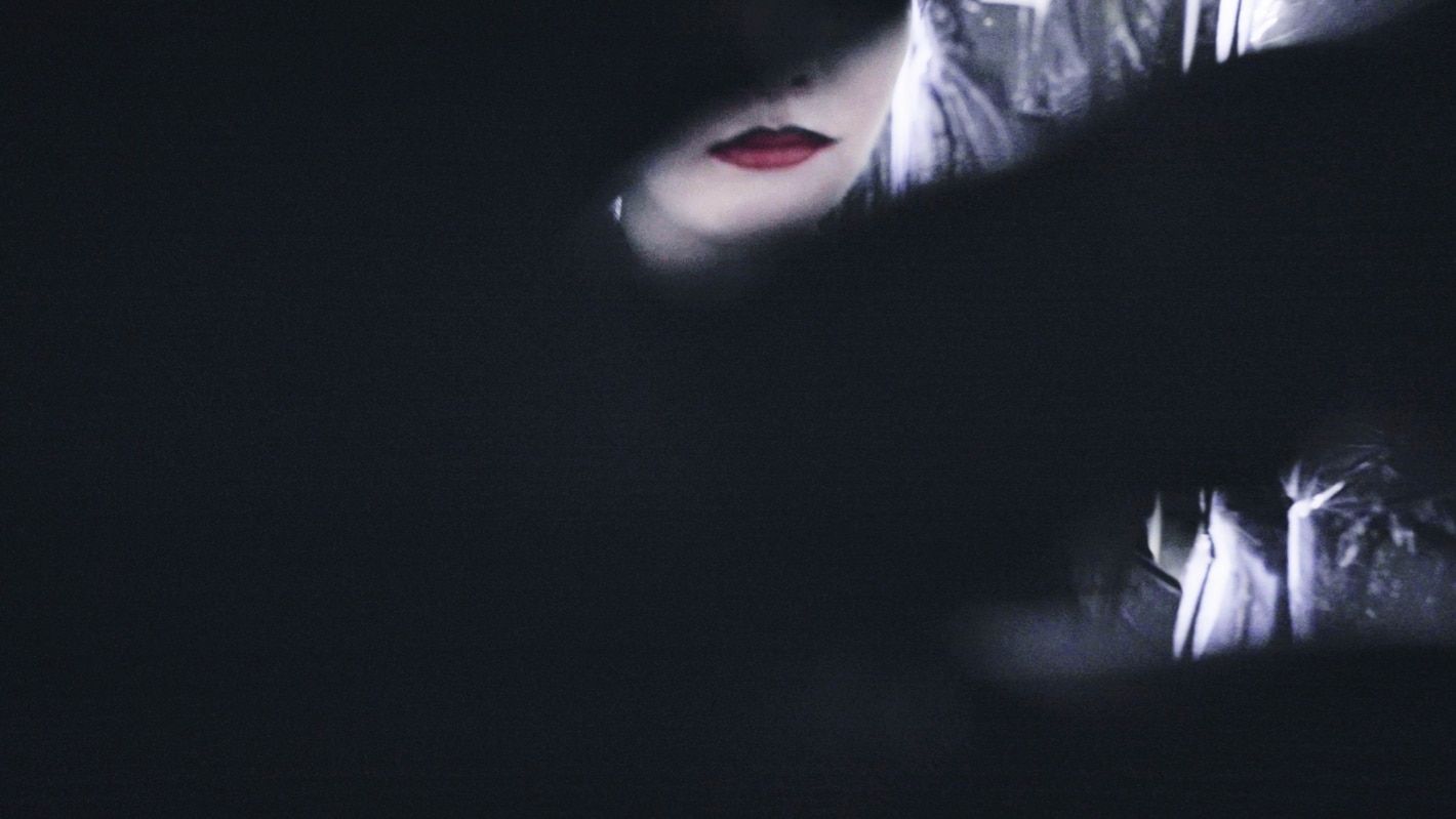 1420x799 10月. Yohji Yamamoto (ヨウジヤマモト) Official Site