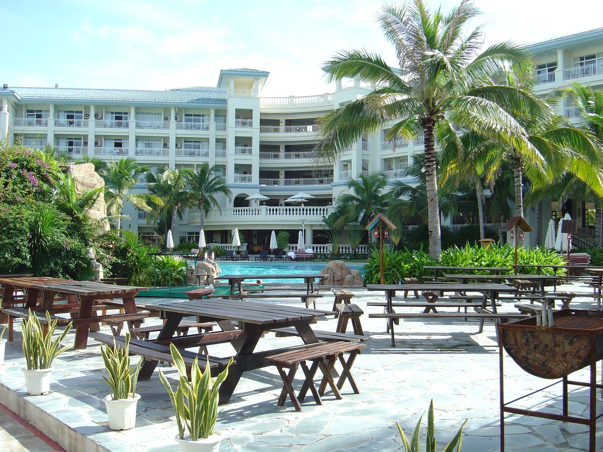 2048x1536 Hotel in Sanya, Hainan province of China