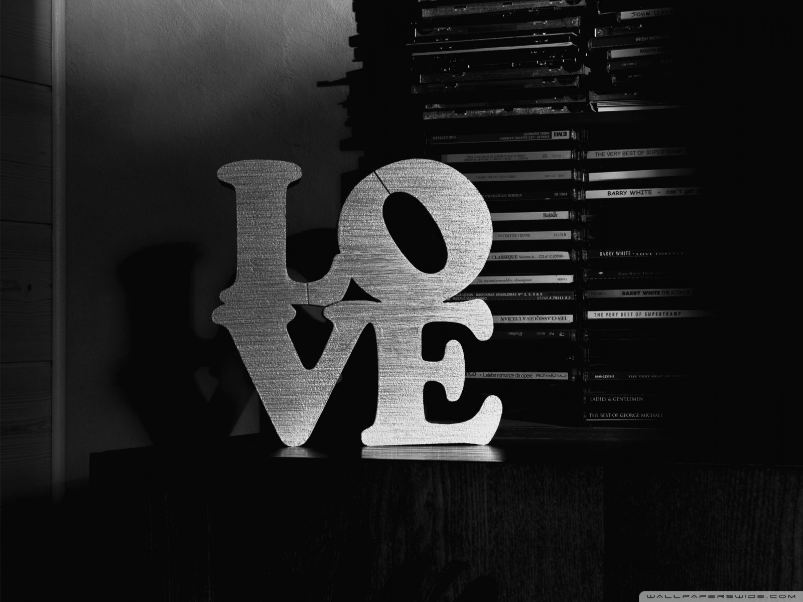 1600x1200 Love Black And White Ultra HD Desktop Background Wallpaper for 4K UHD TV : Tablet