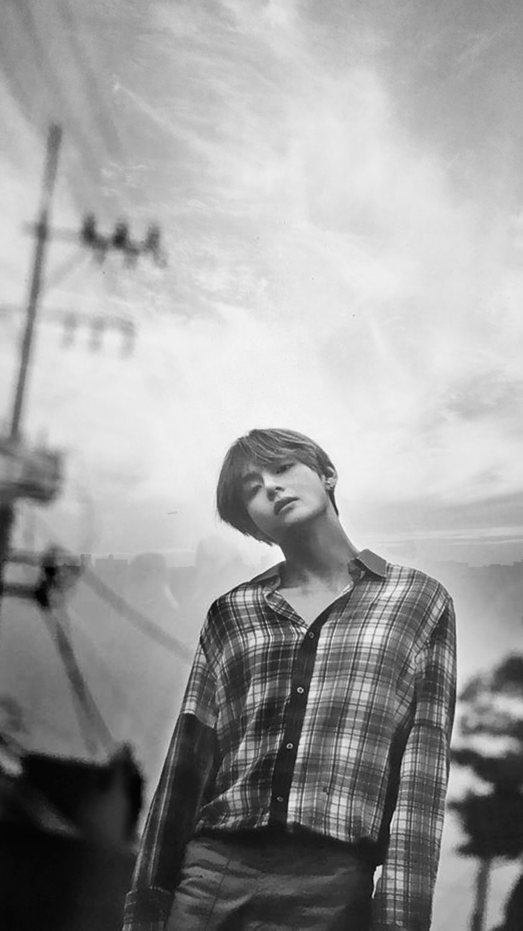 750x1334 Kim Taehyung Wallpaper Nice Wallpaper