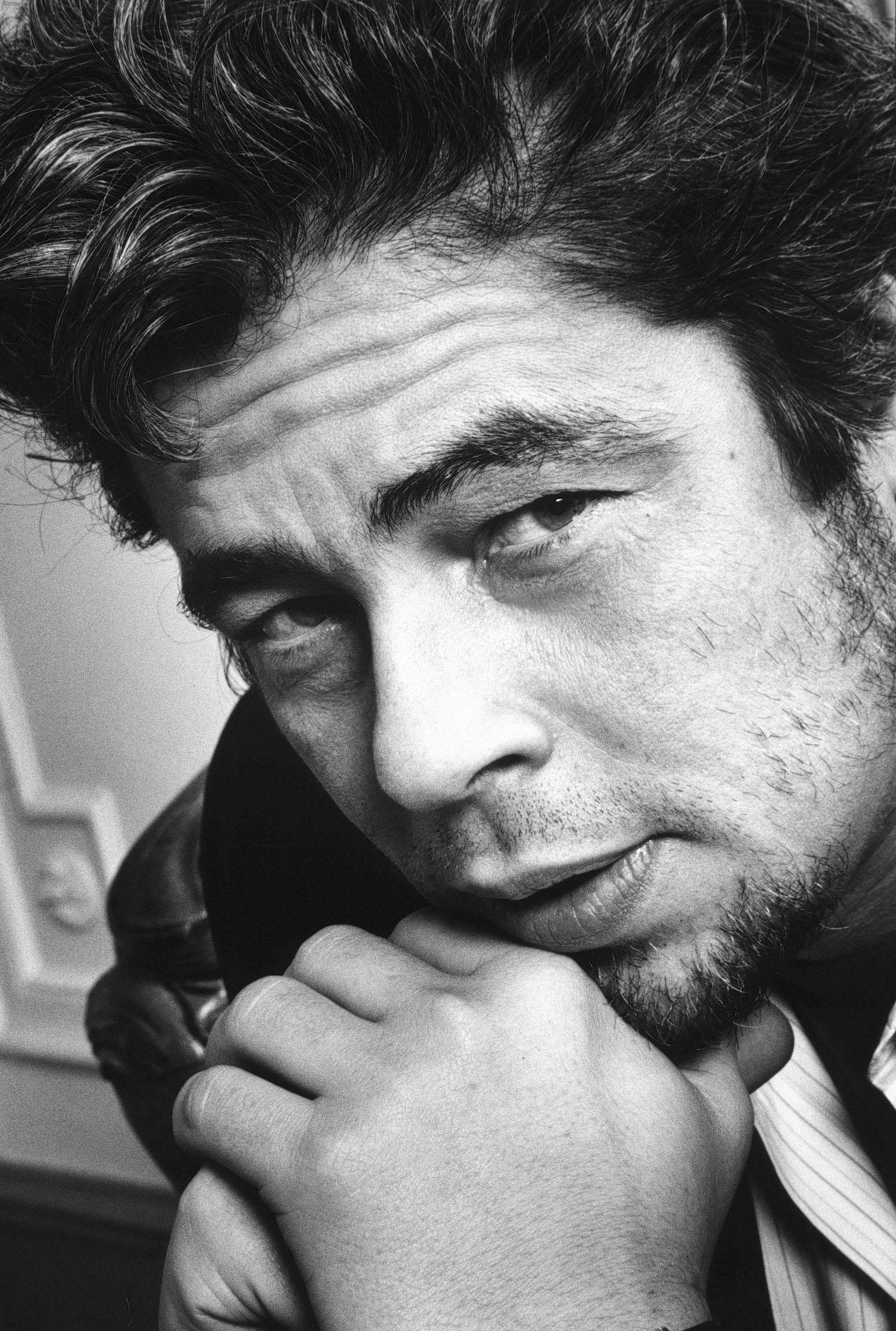1488x2211 Benicio Del Toro photo, pics, wallpaper. Filmes, Benício del toro, Atores americanos