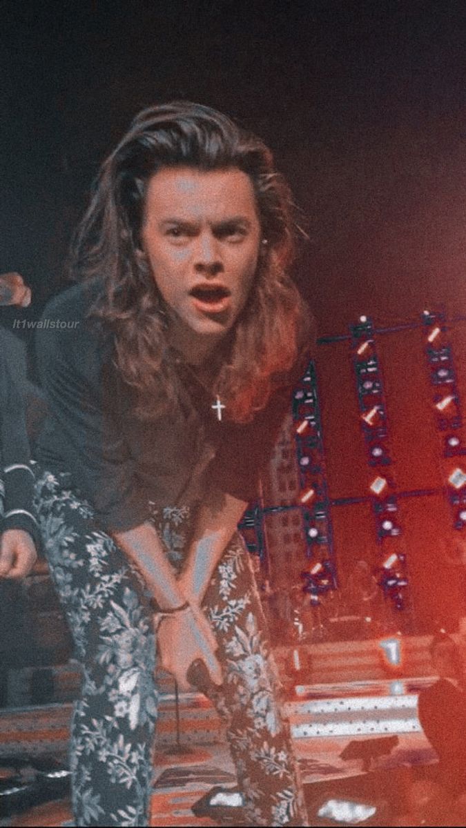 675x1200 Harry Styles Wallpaper Lockscreen. Harry Styles Wallpaper, Harry Styles, Harry Styles Lockscreen