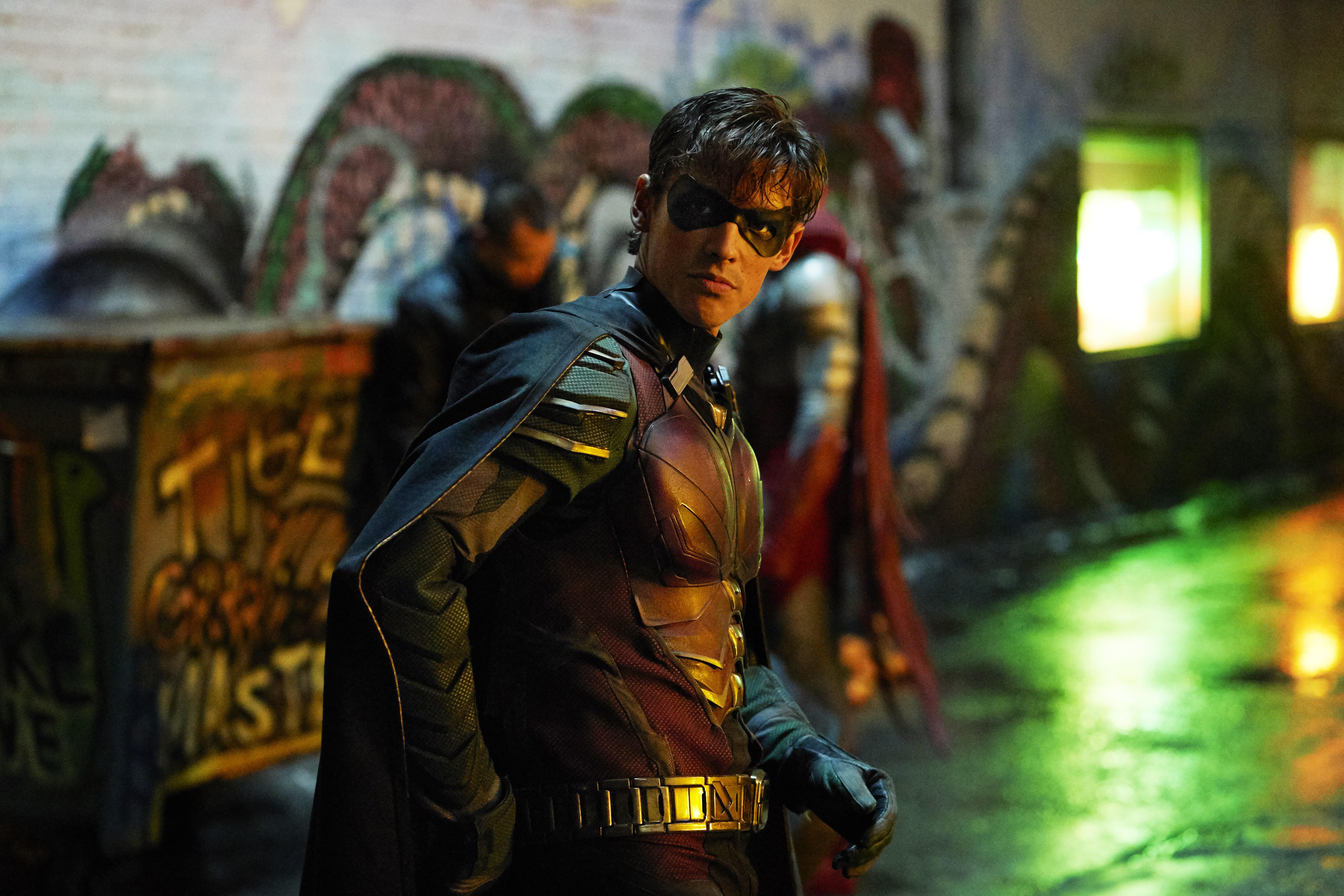 5841x3894 Dick Grayson as Robin in Titans 5k Retina Ultra HD Wallpaper