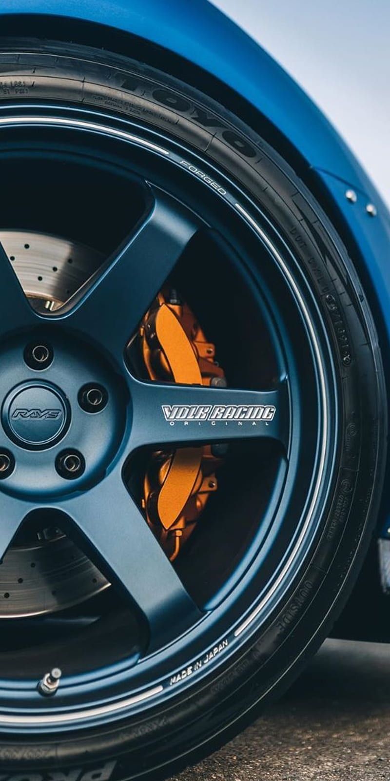 800x1600 HD rays wheels wallpaper