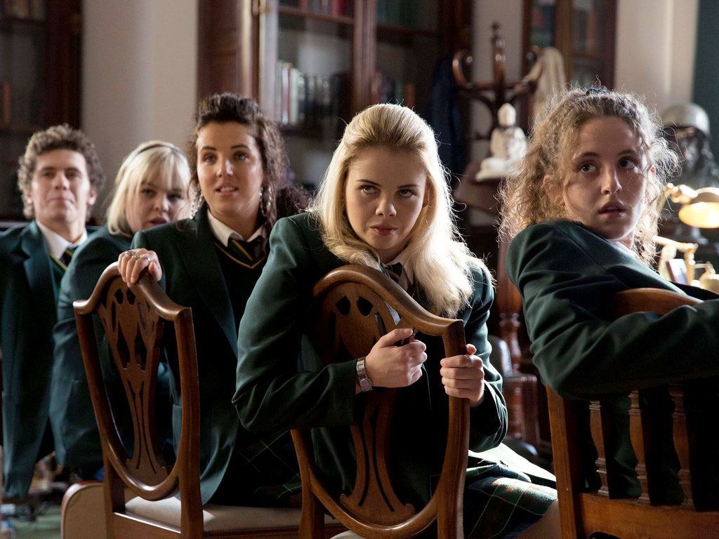 1024x768 The Wholesome Teen Age Dirtbags Of “Derry Girls”. The New Yorker
