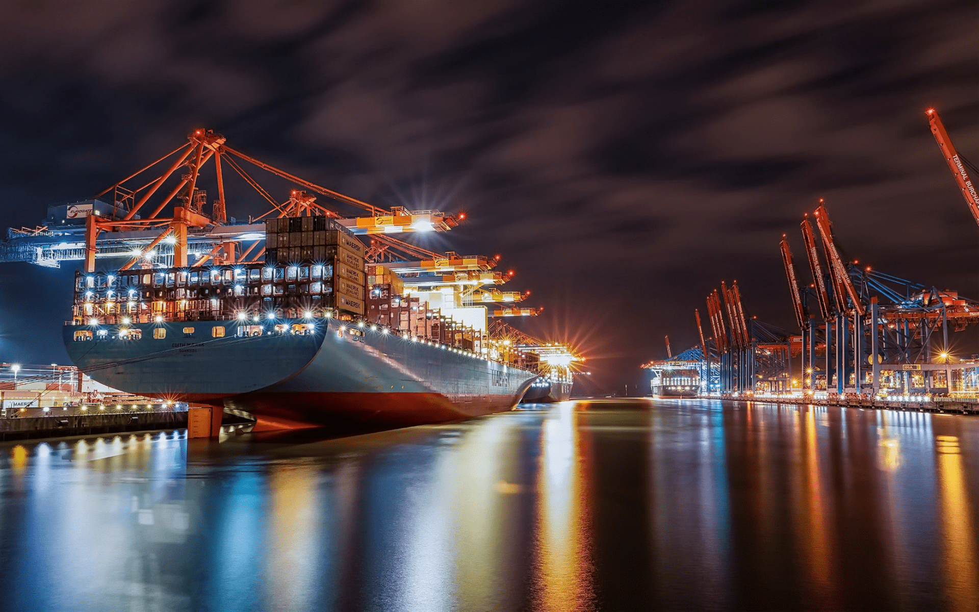 1920x1200 Maersk Wallpaper