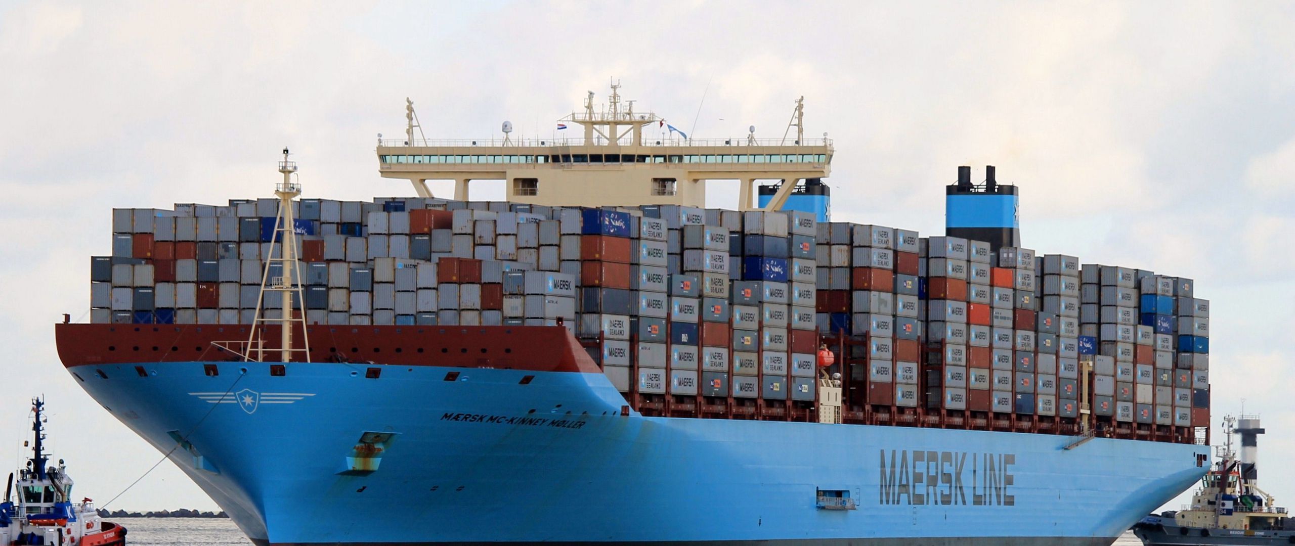 2560x1080 Download Wallpaper 2560x1080 Maersk Mc Kinney Moller, Largest Container Ship, Daewoo Shipbuilding And Marine Engineering Dual Wide 1080p HD Background