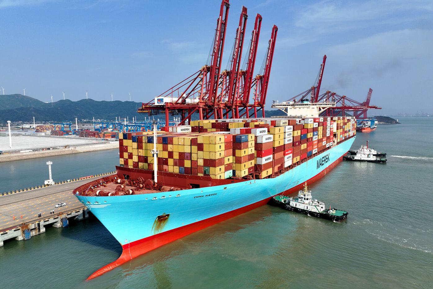 1396x930 Shipping giant Maersk warns of 'dark clouds on the horizon'
