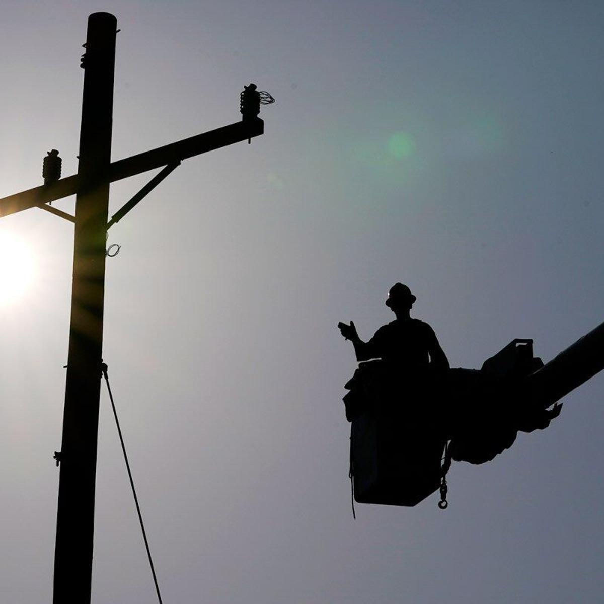 Lineman Wallpapers - Top Free Lineman Backgrounds - WallpaperAccess