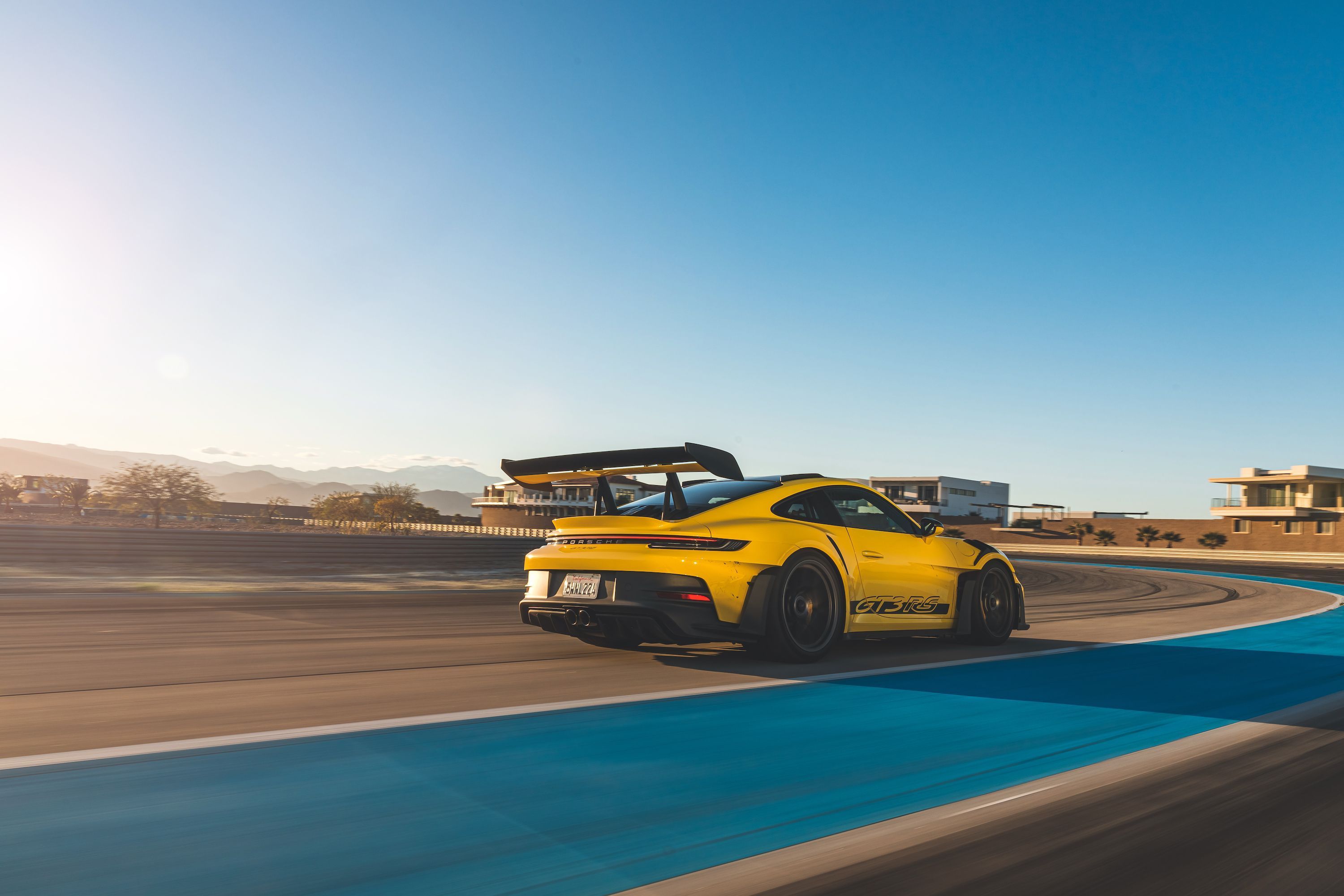 3000x2000 Porsche 911 GT3 RS Review: It Makes Its