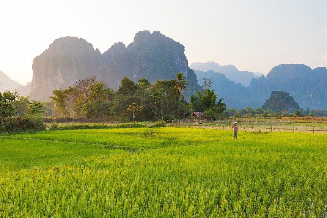 1100x733 Lao, Vientiane Province, Vang Vieng