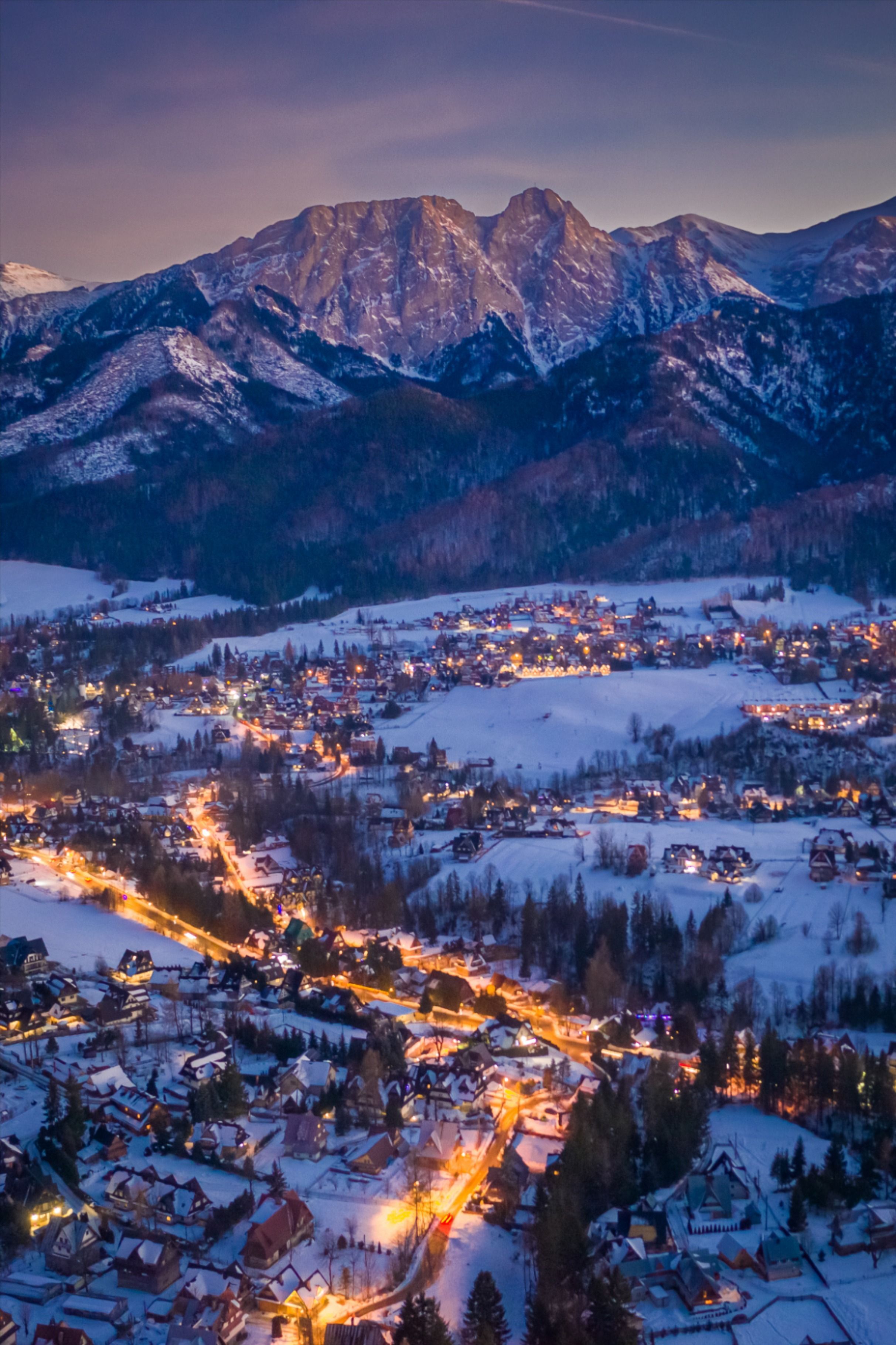 2425x3639 Zakopane STOP