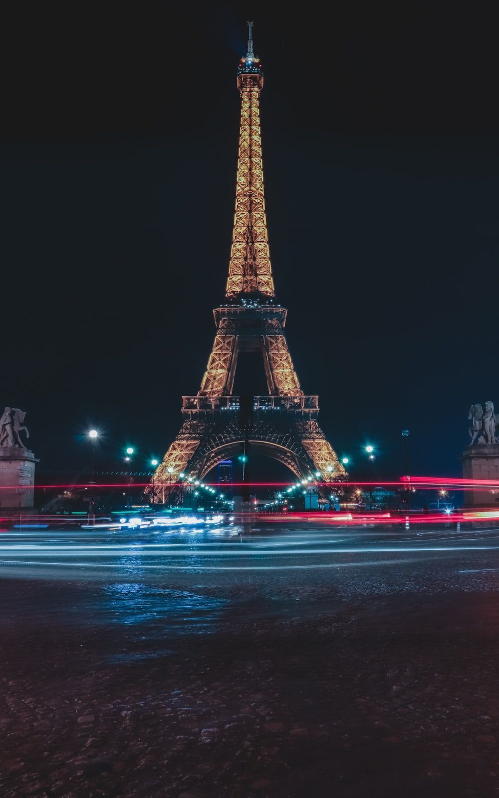 1000x1598 Eiffel Tower At Night Picture. Download Free Image