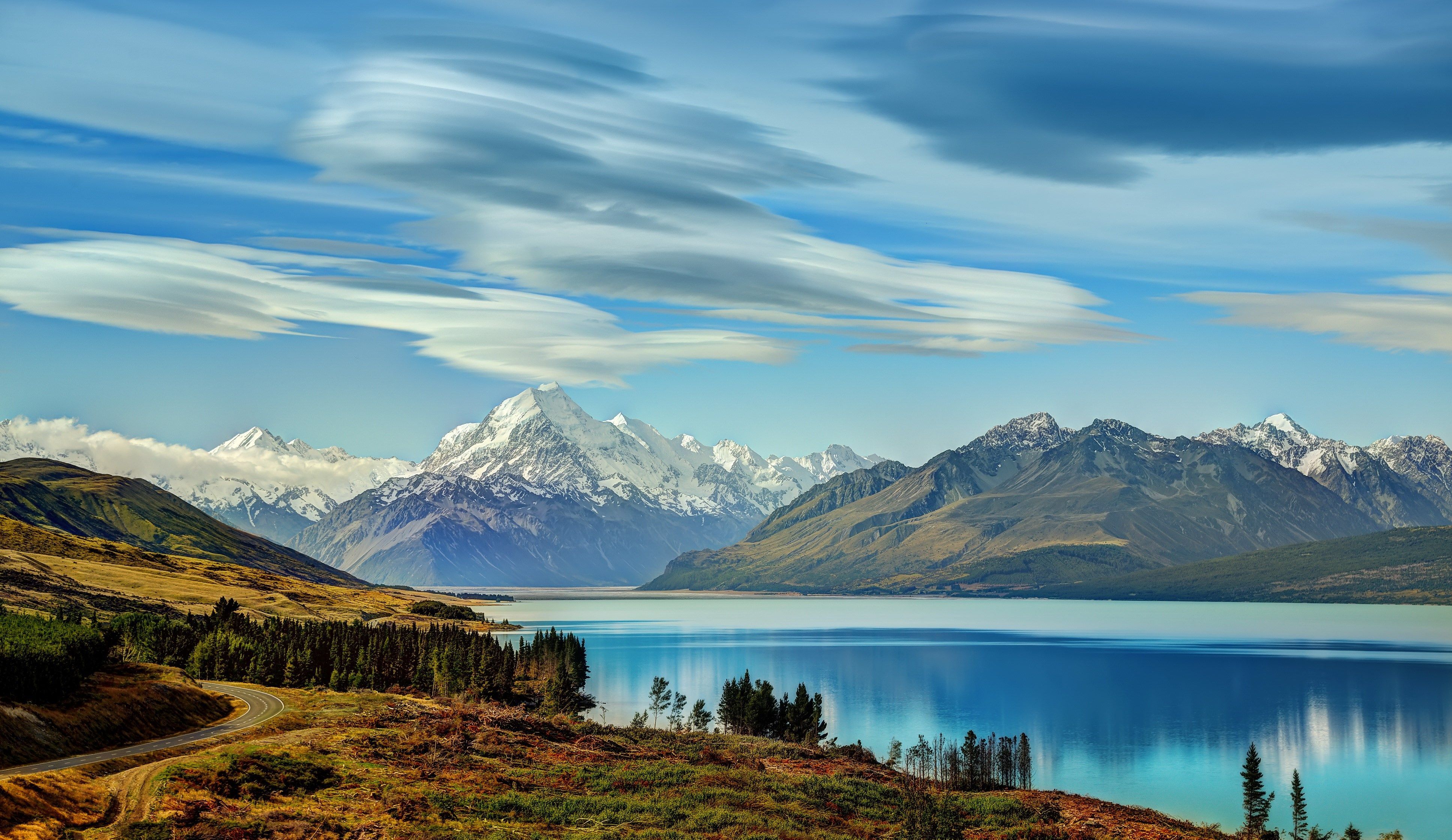 3872x2241 Lake In New Zealand Wallpaper