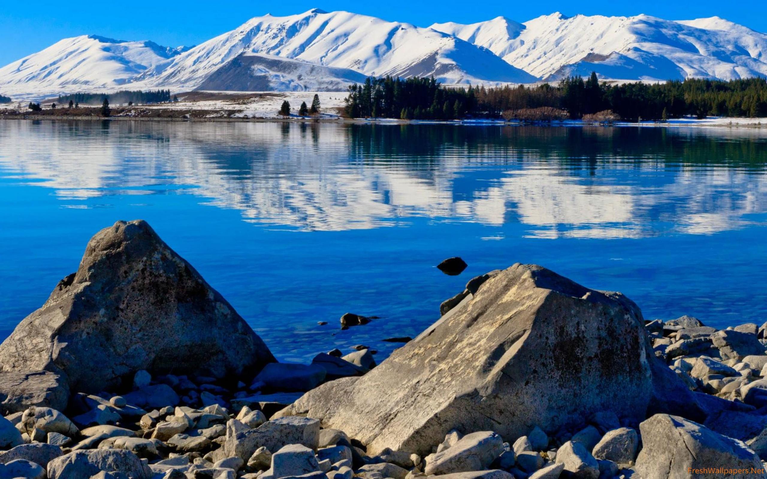 2560x1600 Lake In New Zealand Wallpaper