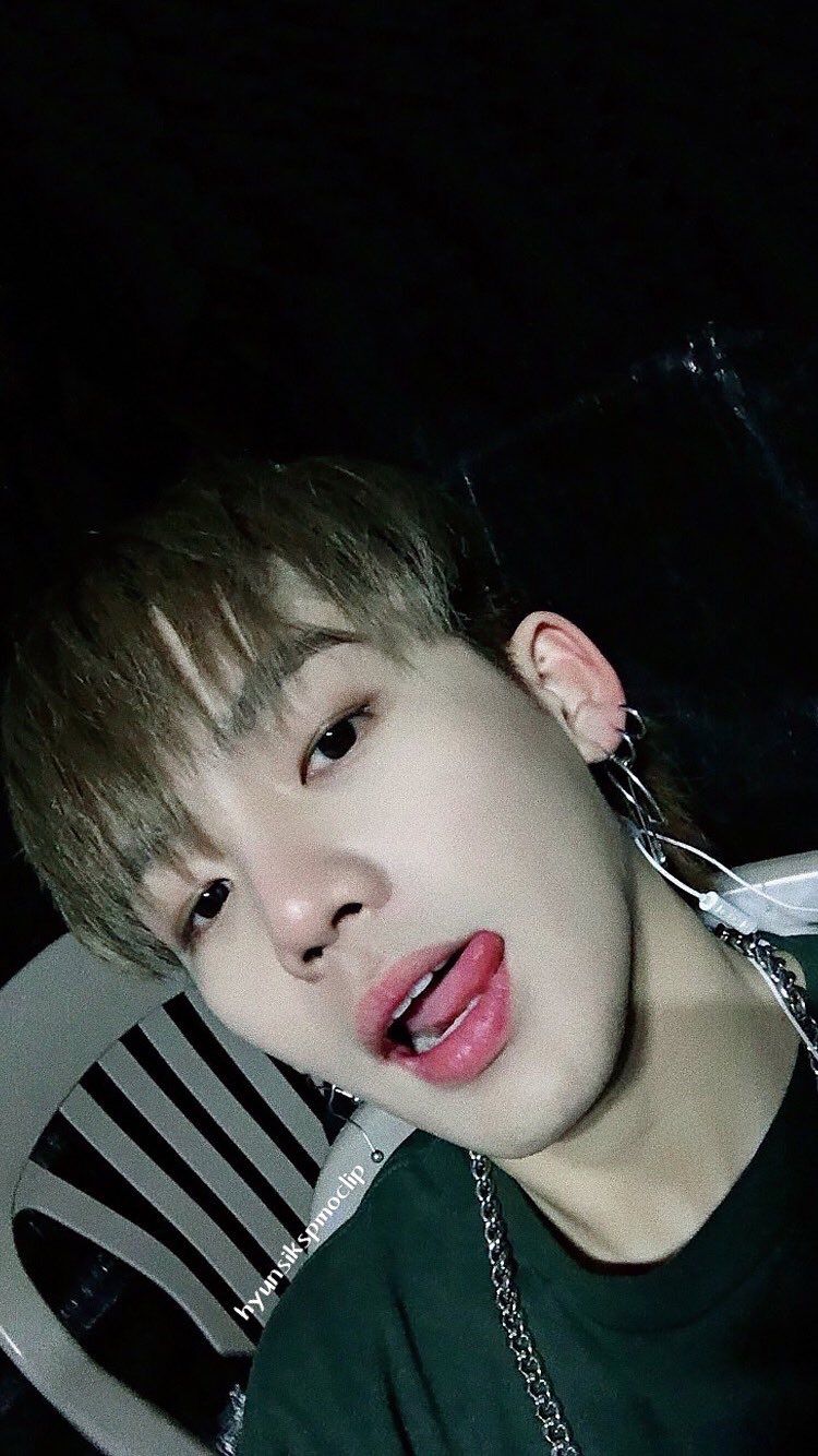 750x1334 Gee Er On X: Choi Hyunsuk Wallpaper Can't Really Soft Bot This Picture Uhmmmm Sorry But Dt And All Hyunsuk Stans Mwah #YGTREASUREBOX #YG보석함 #ChoiHyunsuk #Hyunsuk #YG_TREASURE_BOX #YG_TREASURE_BOX_GROUP_A