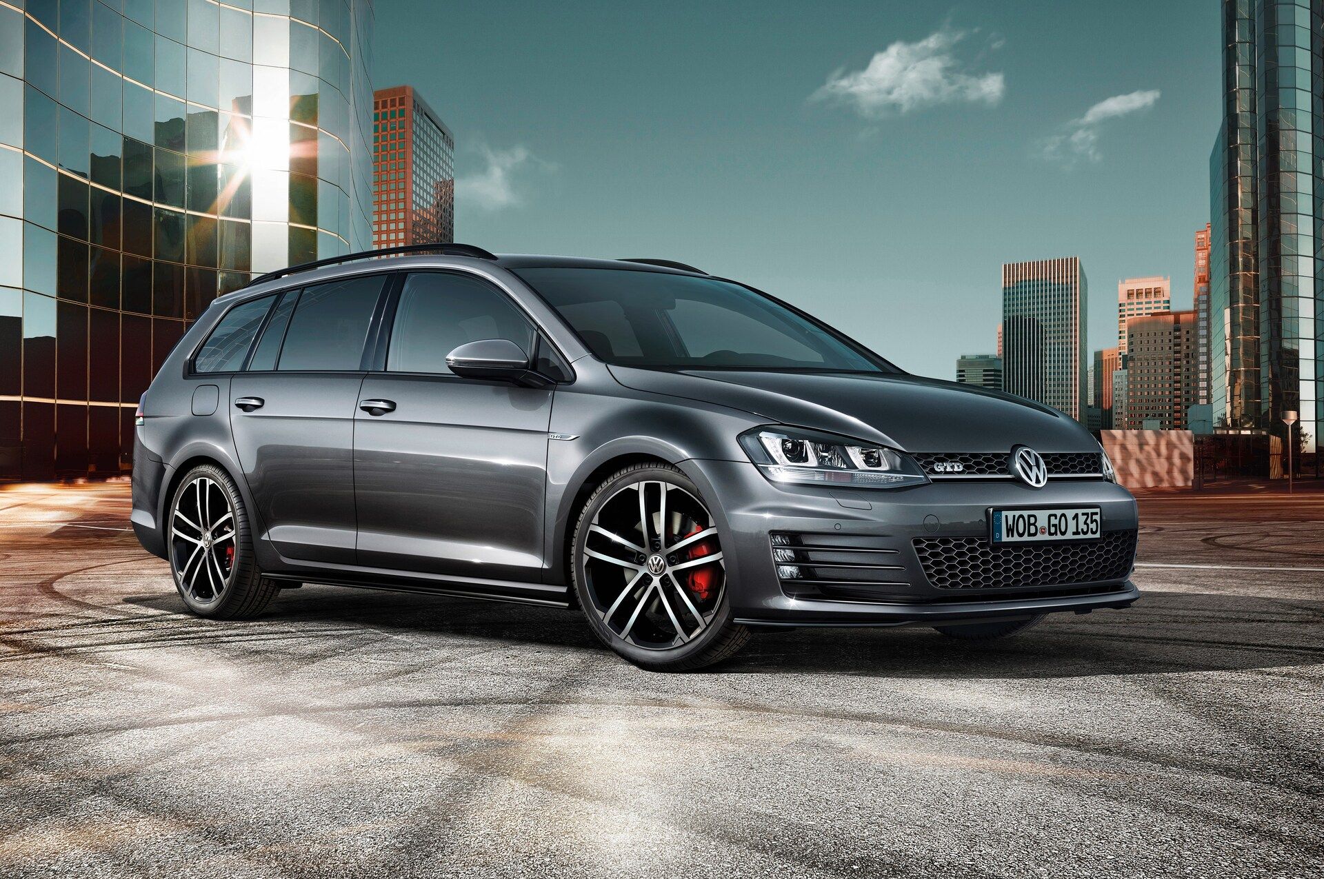 1920x1275 Volkswagen Golf GTD Estate Teases Us from Across the Pond