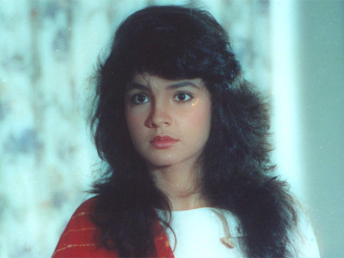1200x900 Match Pooja Bhatt's Iconic Look To The Movie In Our Bollywood Quiz
