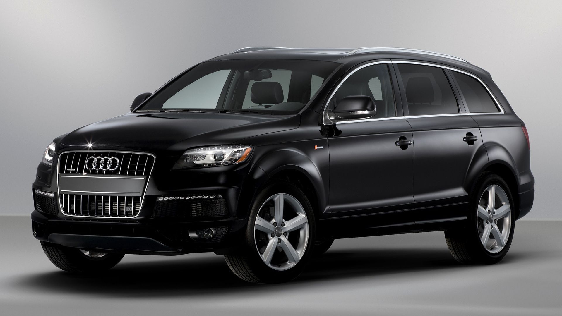 1920x1080 Audi Q7 S line (US) and HD Image
