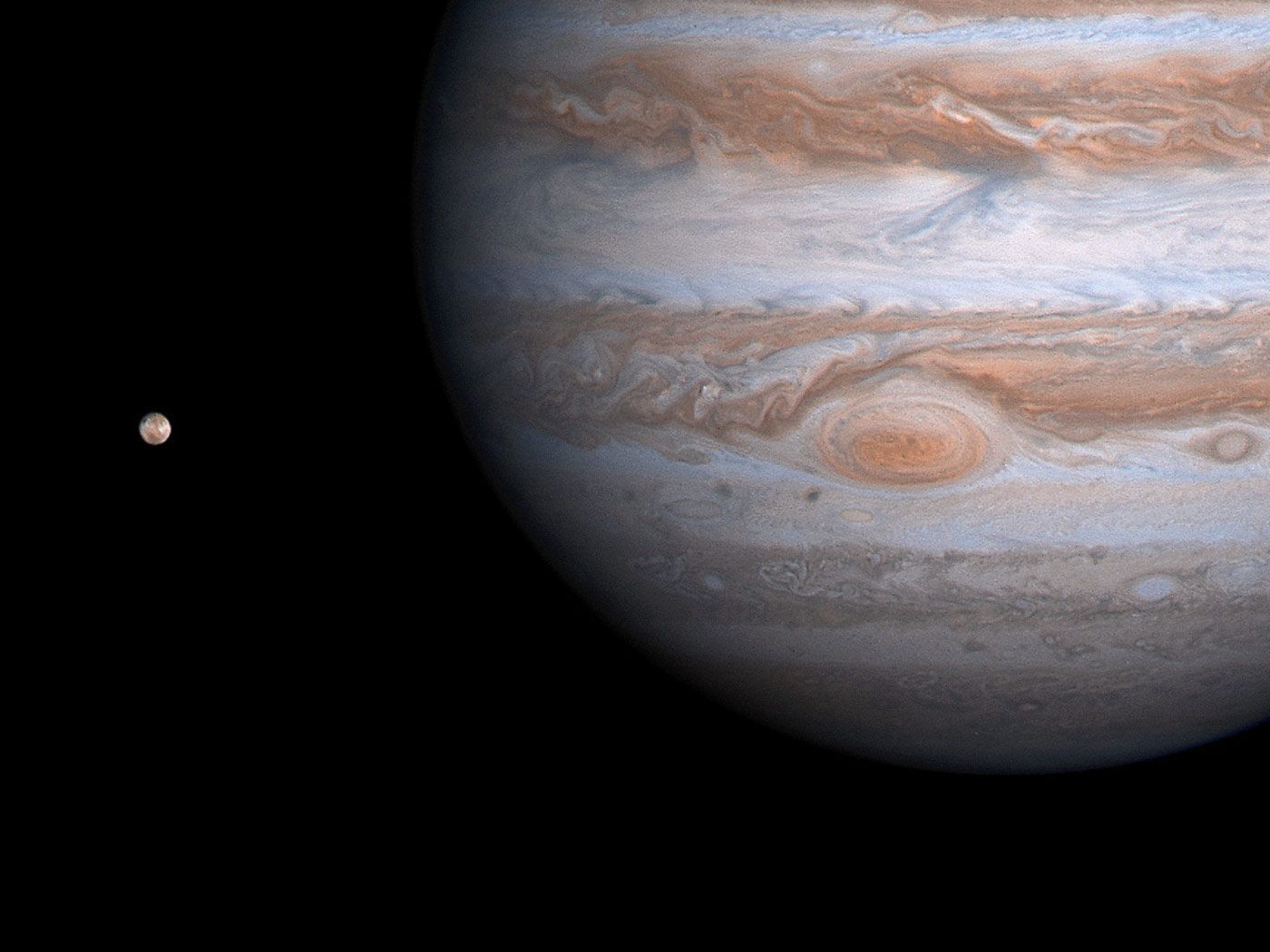1400x1050 Jupiter's moon Io: some facts