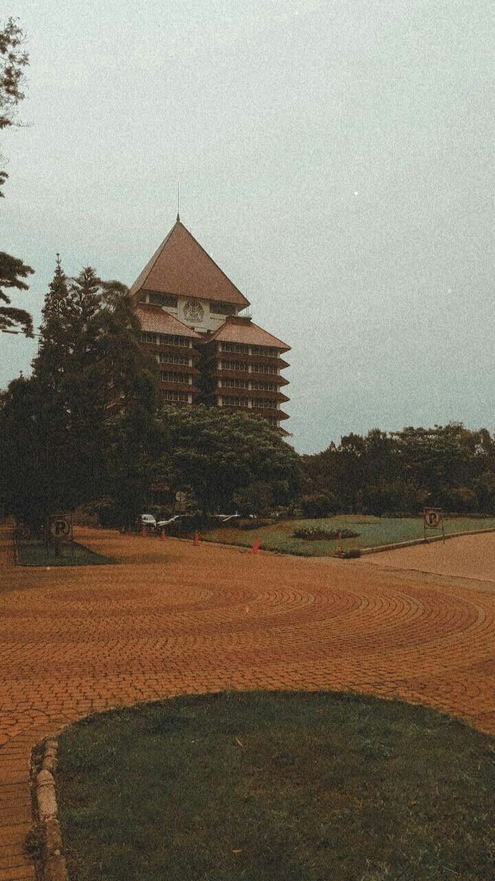 720x1280 UNIVERSITAS INDONESIA. Fotografi perjalanan, Indonesia, Perjalanan malam