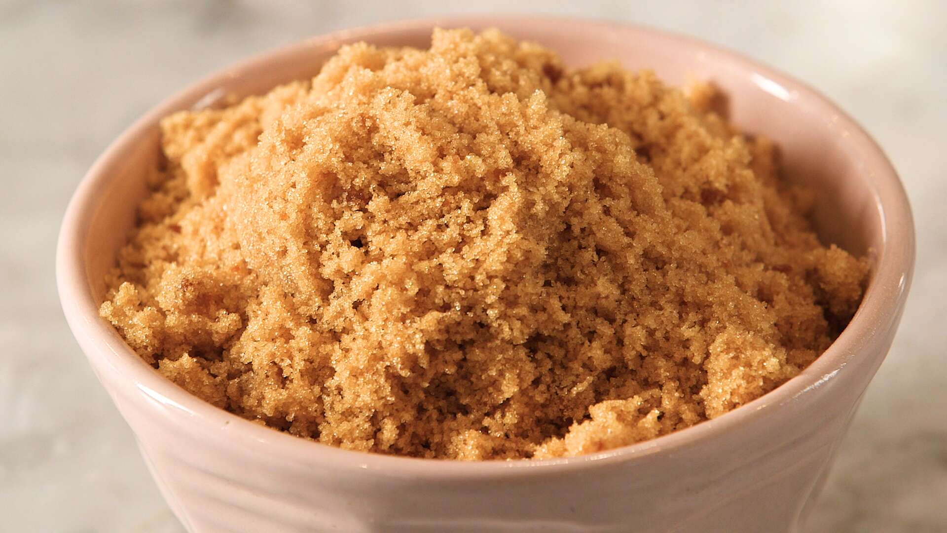1920x1080 What's the Difference Between Dark and Light Brown Sugars?