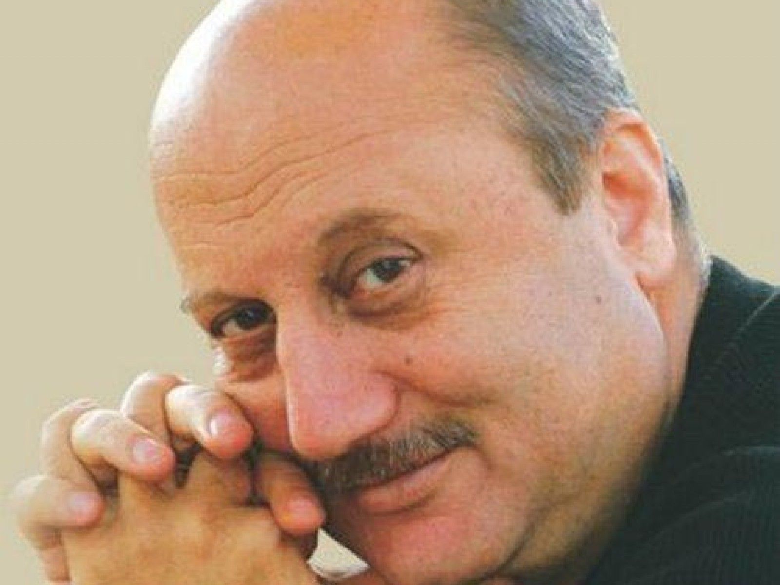 Anupam Kher Wallpapers - Top Free Anupam Kher Backgrounds - WallpaperAccess