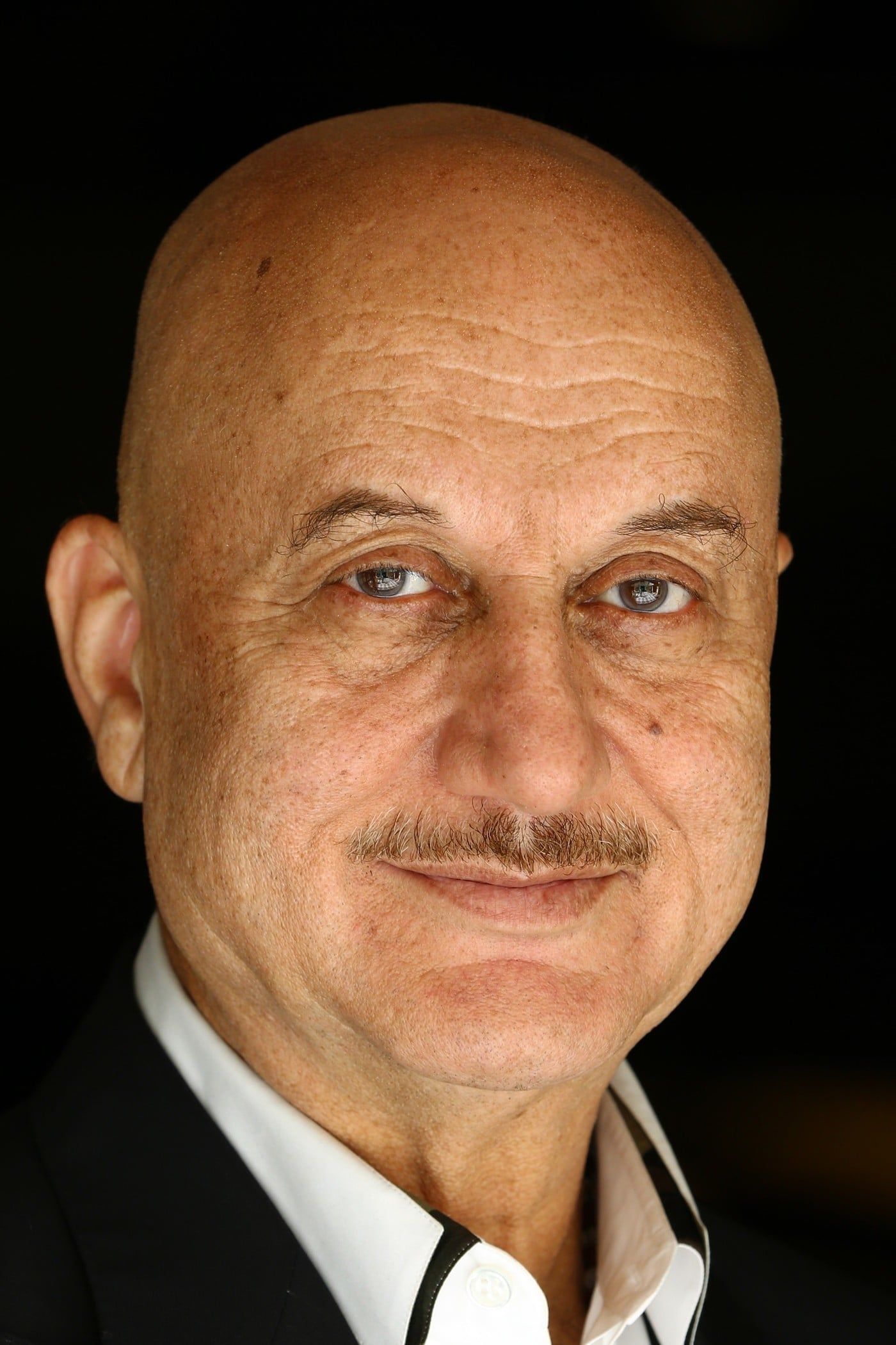 1400x2100 Anupam Kher Image