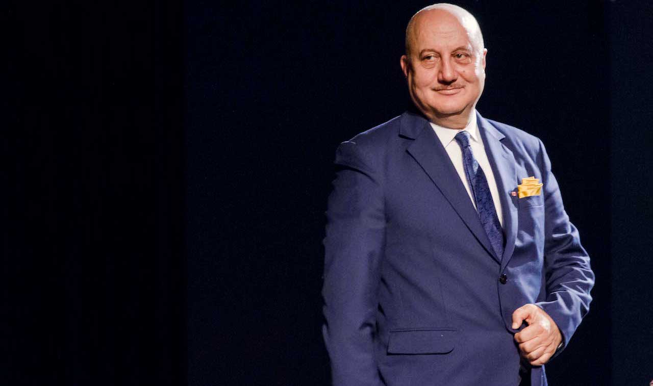 1280x757 Anupam Kher Latest HD Wallpaper And Photo Download HD Photo