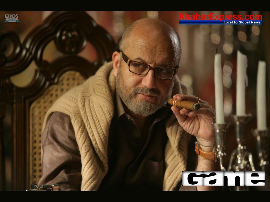 1024x768 Anupam Kher