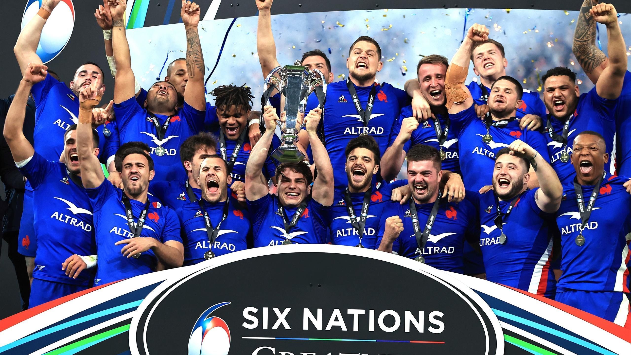 2560x1440 France live up to star billing as Antoine Dupont scores telling try to beat England and clinch Six Nations Grand Slam