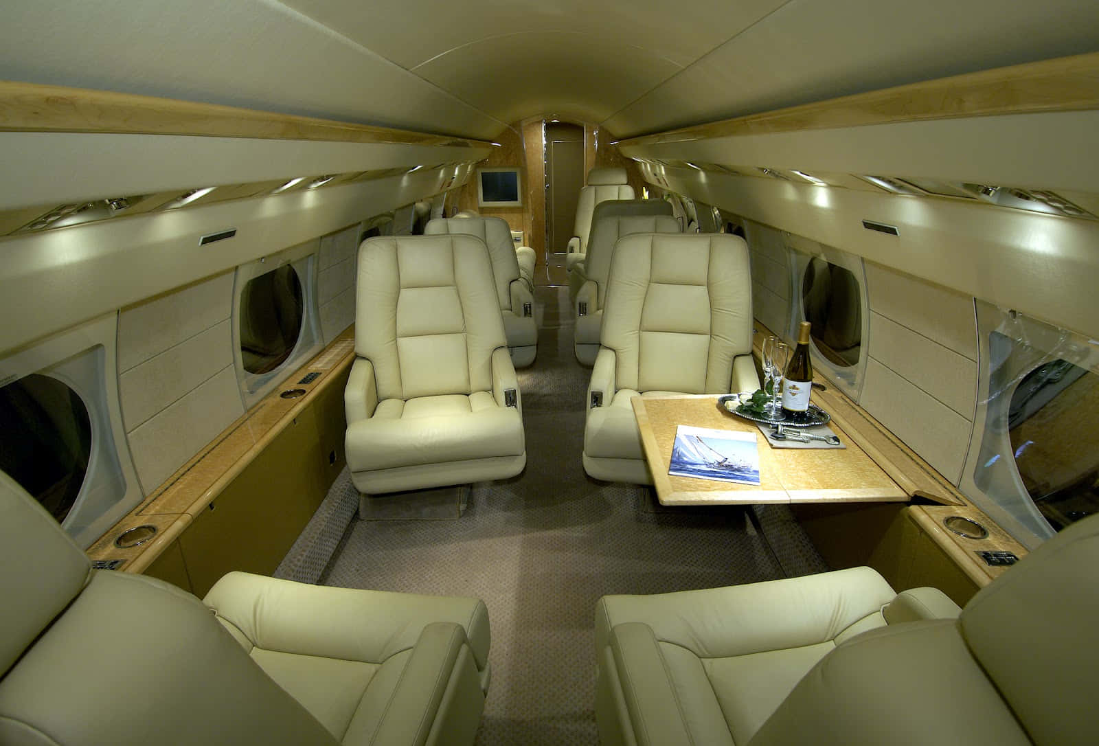 1600x1086 Download Inside Of Private Jet Wallpaper