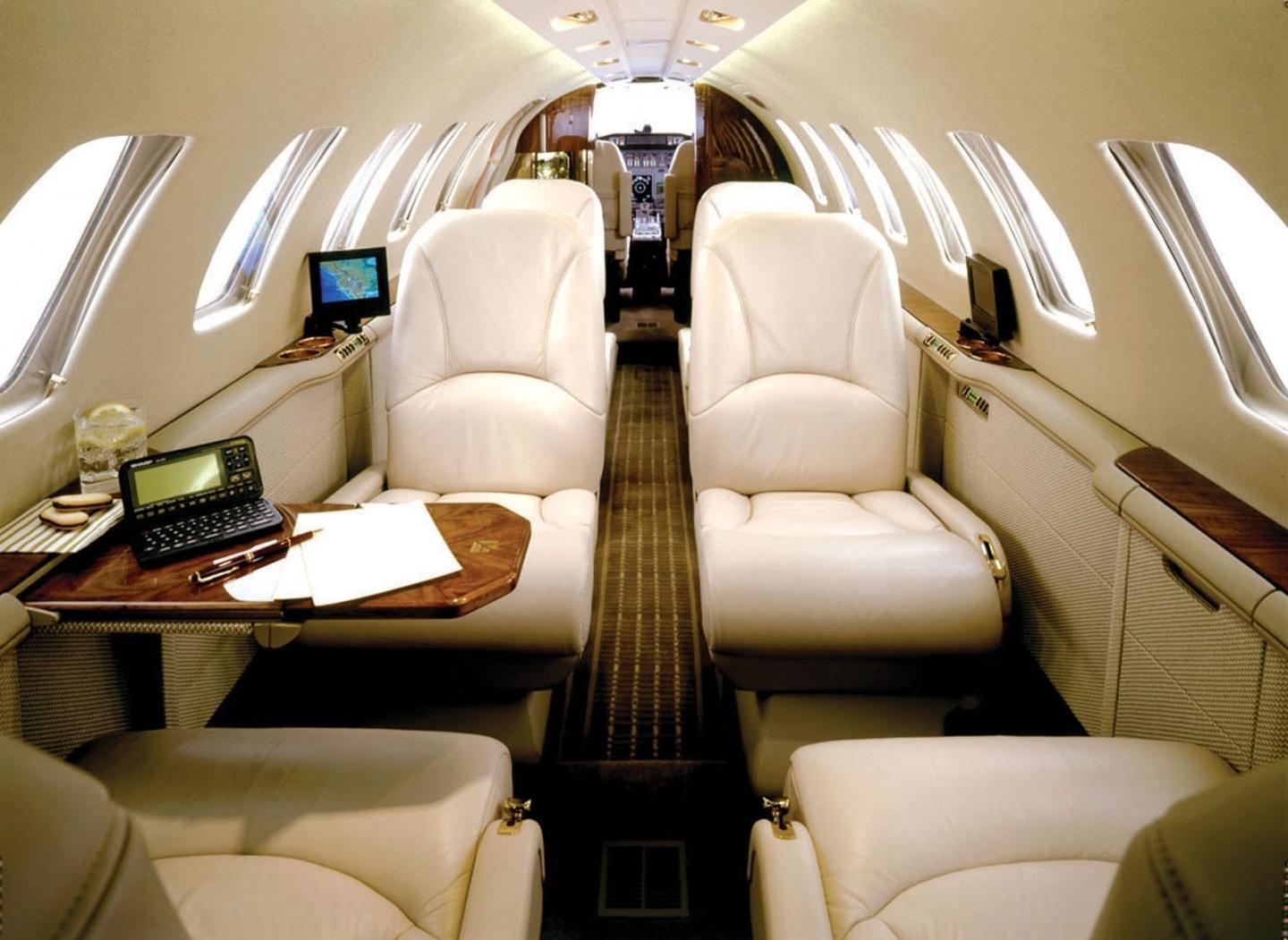 1440x1051 Discover more than 83 private jet wallpaper latest.edu.vn