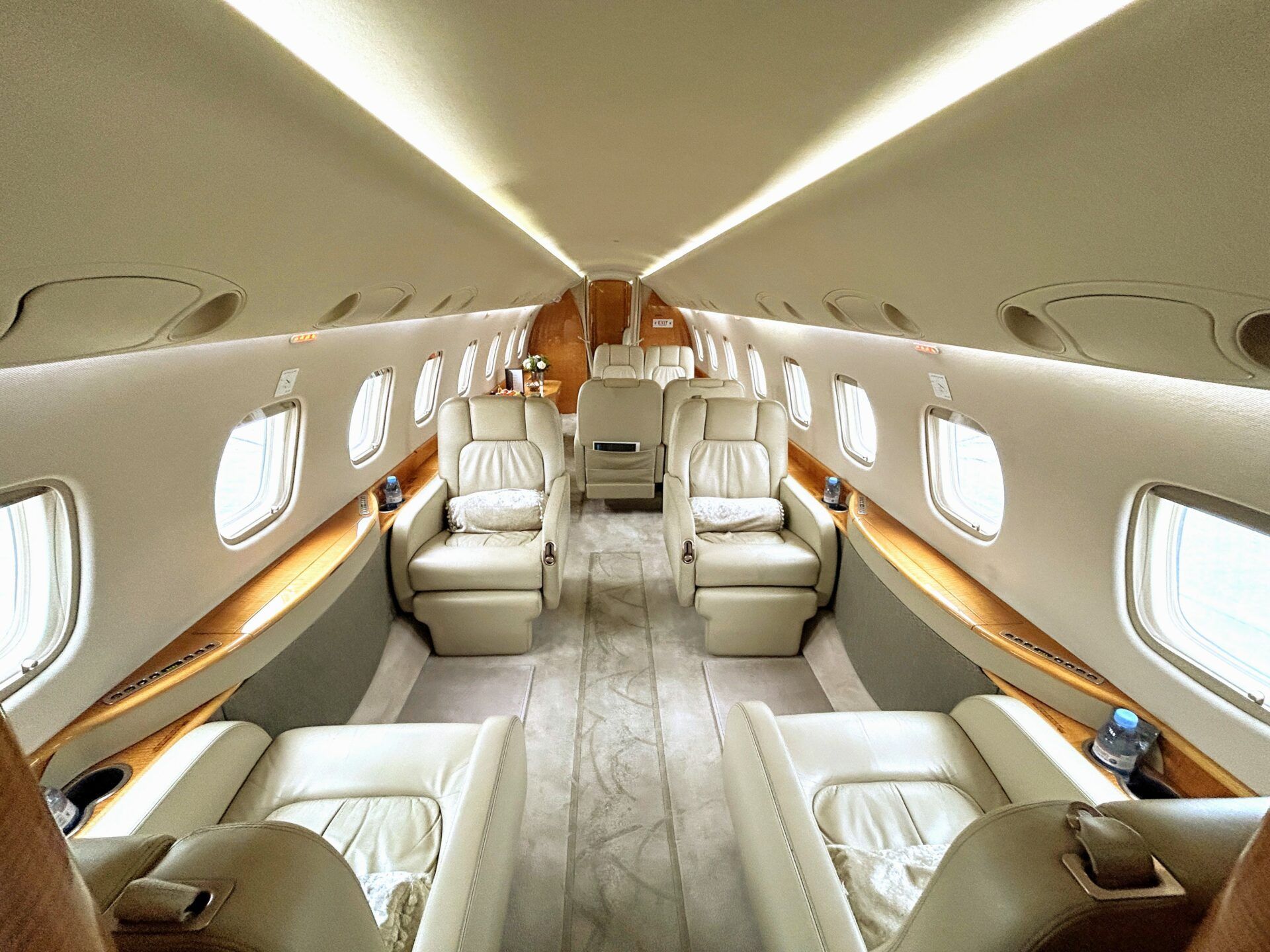 1920x1440 Private jet empty leg with Luxaviation review and how to get one from £300pp left for less