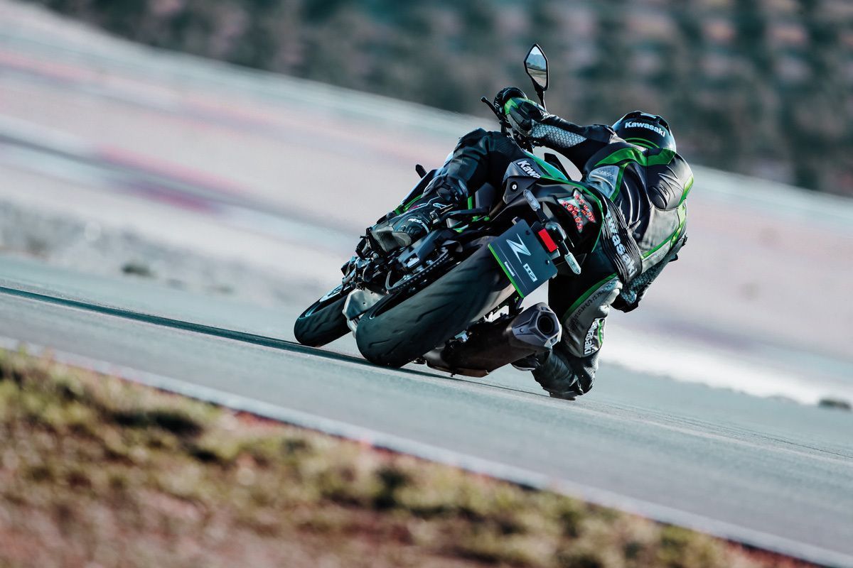 1200x800 New 2022 Kawasaki Z H2 Motorcycles In Oklahoma City, OK