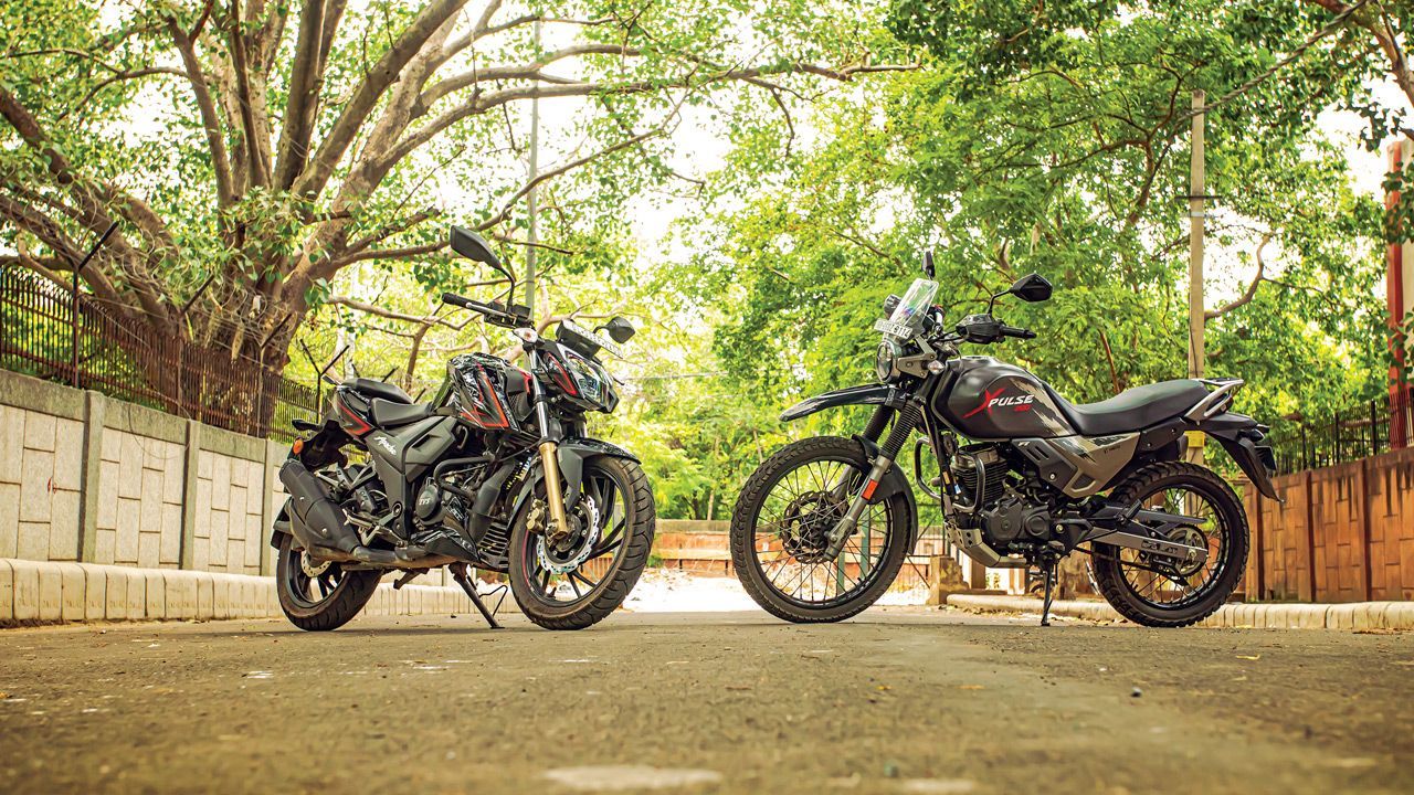 1280x720 TVS Apache RTR 200 4V BS6 vs HERO Xpulse 200