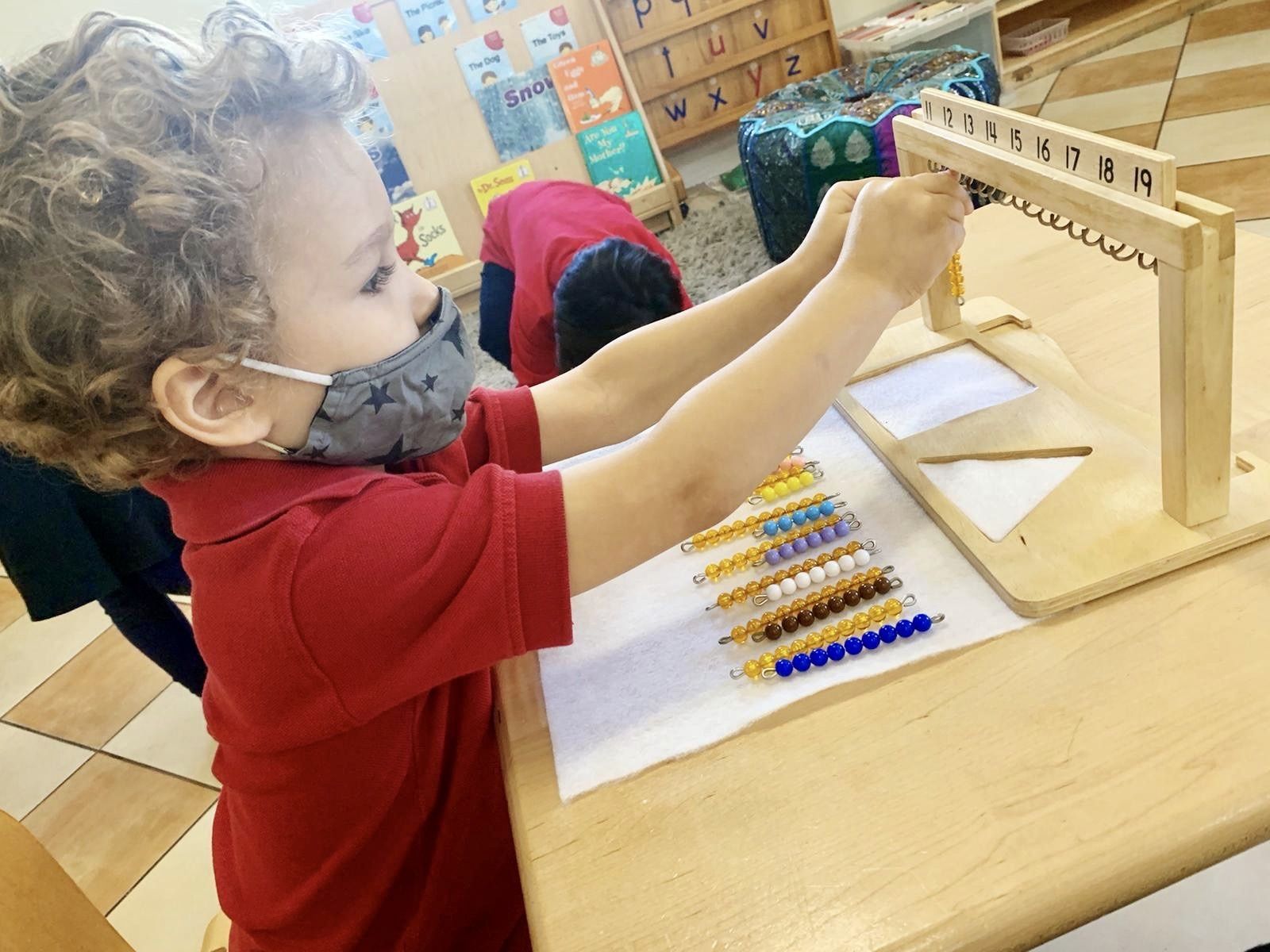1600x1200 Montessori Education Building Foundation for a Successful Future