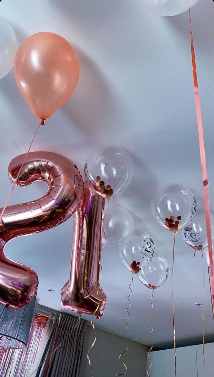 682x1200 Fake storyst birthday balloons, Birthday balloons picture, Happy birthday decor