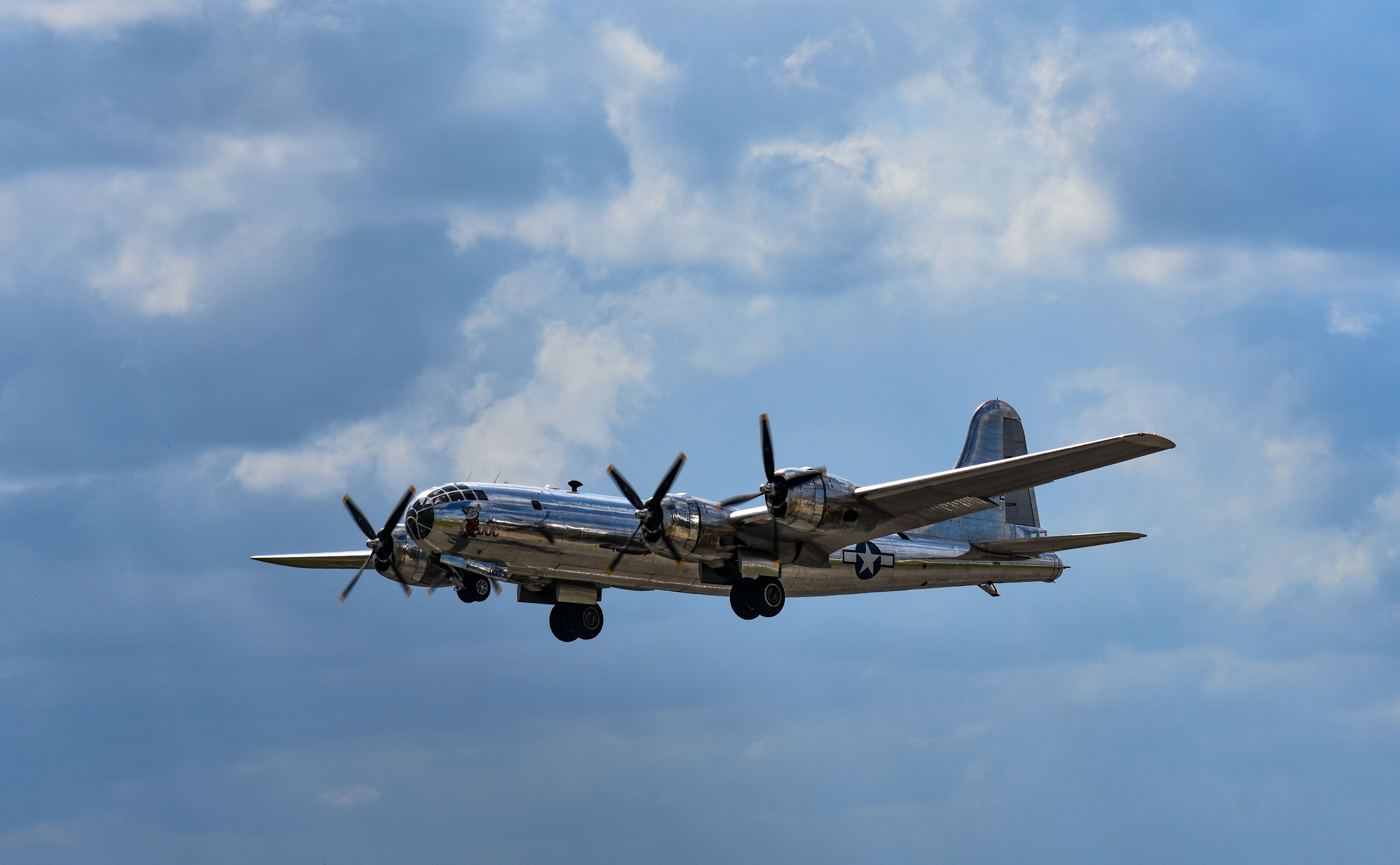 5108x3155 The Boeing B 29 Superfortress Fighter Aircraft Flying Under Blue Sky · Free