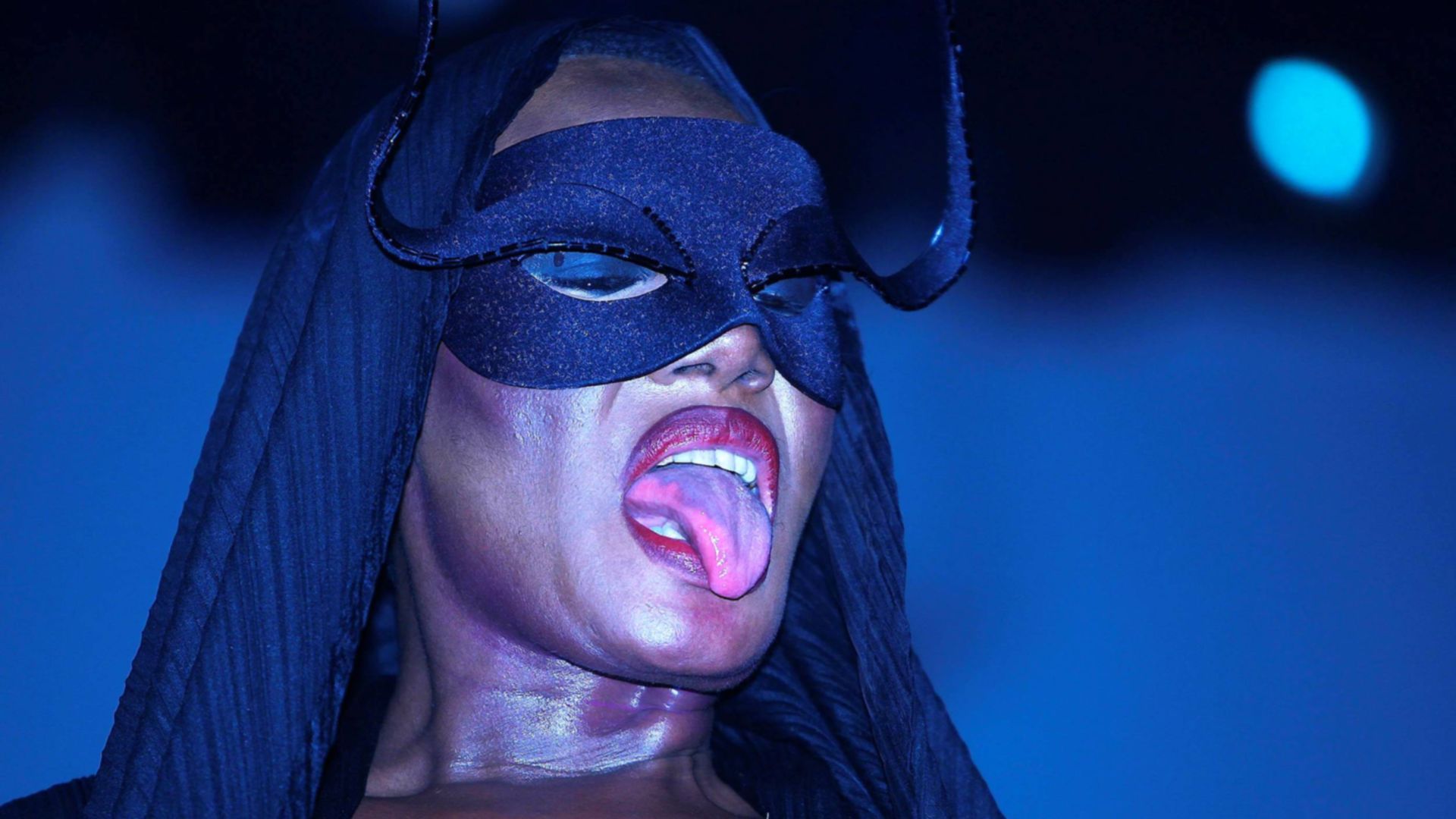 Grace Jones Wallpapers - Top Free Grace Jones Backgrounds - WallpaperAccess