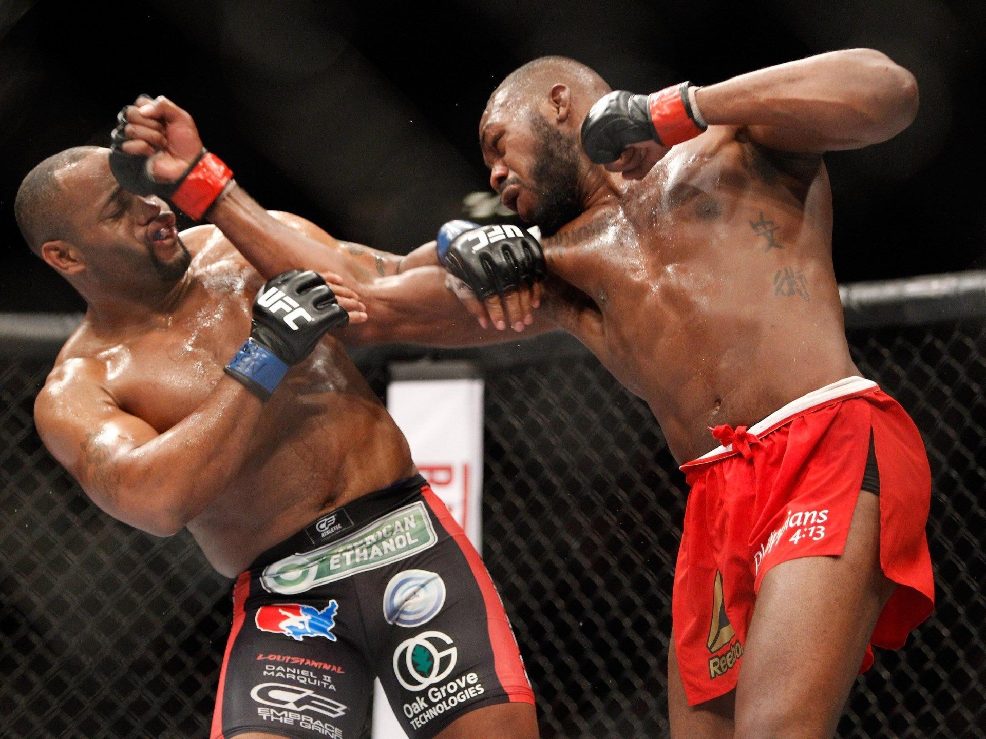 1920x1440 UFC 214 Jon Jones vs Daniel Cormier 2: What time is the big fight and what TV channel is it on?